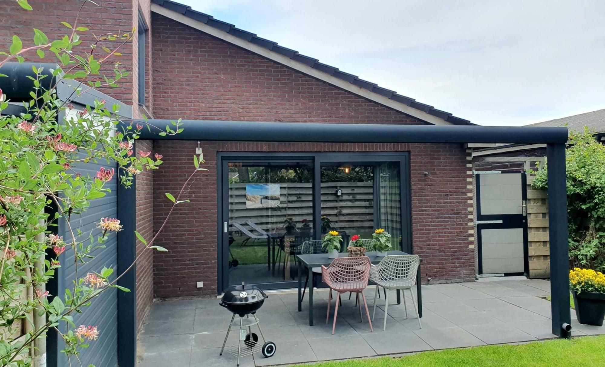 Luxe Zomerwoning Met Omheinde Tuin Voor Hond En Kinderen Dirkshorn Exterior photo
